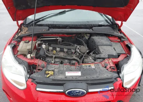 2014 Ford Focus Se z USA, uszkodzony, nr VIN 1FADP3F24EL235374